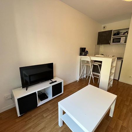Acajou, Studio Avec Terrasse Et Parking Prive كان المظهر الخارجي الصورة